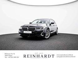Black sapphire metallic Gebraucht 2023 BMW 530 Luxury Line Kombi | 35.100 € (Guter Preis)