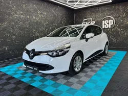 Gletscherweiss Gebraucht 2014 Renault Clio IV Expression Kleinwagen | 6.999 € (Fairer Preis)