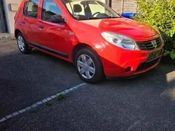 Rot Gebraucht 2012 Dacia Sandero Kleinwagen | 1.700 €