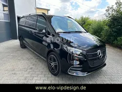 Schwarz metallic Gebraucht 2022 Mercedes V300 Van / Kleinbus | 106.975 €