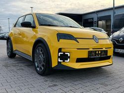Gelb Gebraucht 2025 Renault R5 Evolution Kleinwagen | 25.490 € (Guter Preis)