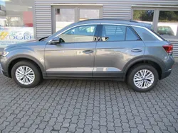 Grau Gebraucht 2023 VW T-Roc Life SUV | 23.800 € (Fairer Preis)