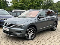Grau Gebraucht 2021 VW Tiguan Allspace R SUV | 30.400 € (Guter Preis)