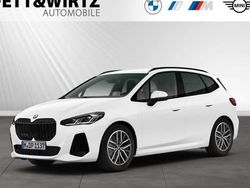 Weiß Neu 2025 BMW 218 Luxury Line Kombi | 41.590 € (Teuer)