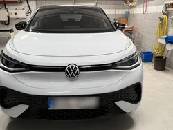 Weiß Gebraucht 2024 VW ID.5 Pro SUV | 42.900 € (Fairer Preis)