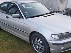 Silber Gebraucht 2002 BMW 318 Limousine | 1.999 € (Fairer Preis)