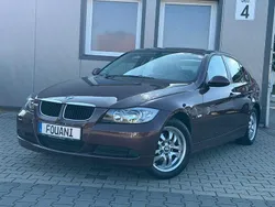 Rot Gebraucht 2006 BMW 318 Limousine | 6.999 € (Teuer)