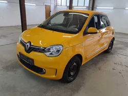 Gelb mangogelb Gebraucht 2021 Renault Twingo Intens Kleinwagen | 9.970 € (Superpreis)