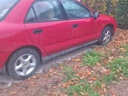 Rot Gebraucht 1996 Mitsubishi Carisma Limousine | 1.300 € (Guter Preis)