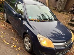 Blau Gebraucht 2007 Opel Astra Kombi | 950 € (Superpreis)