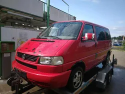 Rot Gebraucht 1998 VW T4 Van | 2.200 €