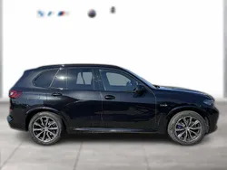 Metallic Gebraucht 2022 BMW X5 M M Sport SUV | 65.360 € (Fairer Preis)