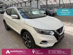 Weiß Gebraucht 2021 Nissan Qashqai Akari SUV | 20.330 € (Guter Preis)