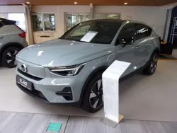 Vapour grey / metallic Neu 2025 Volvo C40 Plus SUV | 52.950 €