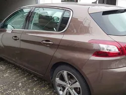 Bronze Gebraucht 2014 Peugeot 308 Active Limousine | 8.500 € (Guter Preis)