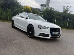 Weiß Gebraucht 2015 Audi A5 S-Line Coupé | 19.300 € (Etwas zu teuer)
