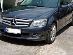 Gebraucht 2011 Mercedes 220 | 5.500 €