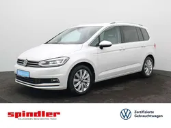 Oryxweiß perlmutteffekt Gebraucht 2024 VW Touran Highline Van / Kleinbus | 35.280 € (Fairer Preis)