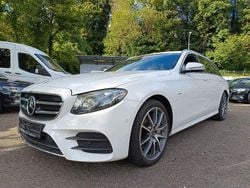 Weiß Gebraucht 2020 Mercedes E400 AMG Kombi | 33.999 €