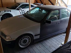 Schwarz Gebraucht 1992 BMW 325 Limousine | 3.399 €