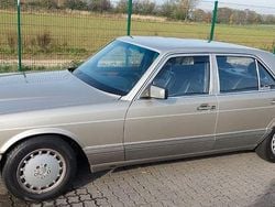 Silber Gebraucht 1989 Mercedes 300 SE Limousine | 12.900 €