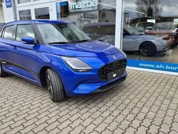 Blau Neu 2025 Suzuki Swift Comfort+ Limousine | 19.990 €