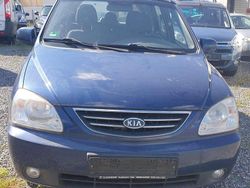 Blau Gebraucht 2005 Kia Carens EX Van / Kleinbus | 999 €