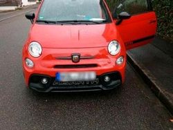 Rot Gebraucht 2018 Fiat 500 Abarth Kleinwagen | 21.000 €