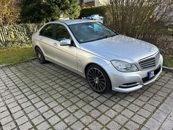 Silber Gebraucht 2011 Mercedes C180 Limousine | 8.500 € (Fairer Preis)
