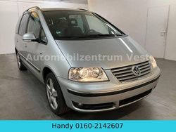 Silber Gebraucht 2008 VW Sharan Trendline Van / Kleinbus | 4.890 € (Etwas zu teuer)