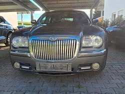Grau Gebraucht 2006 Chrysler 300C Touring Kombi | 1.500 €