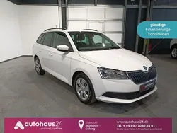 Weiß Gebraucht 2022 Skoda Fabia Ambition Kombi | 13.220 € (Guter Preis)