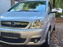 Silber Gebraucht 2007 Opel Meriva Van / Kleinbus | 2.800 € (Guter Preis)