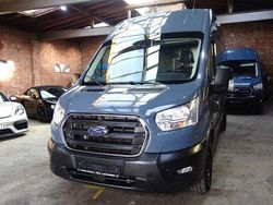 Grau Gebraucht 2021 Ford Transit Van / Kleinbus | 17.480 €