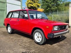 Rot Gebraucht 1989 Lada 2104 Kombi | 6.490 €