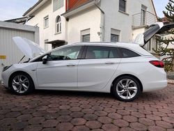 Weiß Gebraucht 2017 Opel Astra Innovation Kombi | 14.000 € (Fairer Preis)