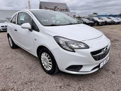 Weiß Gebraucht 2016 Opel Corsa Selection Kleinwagen | 5.999 € (Fairer Preis)