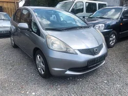 Grau Gebraucht 2009 Honda Jazz Comfort Kleinwagen | 3.900 € (Fairer Preis)