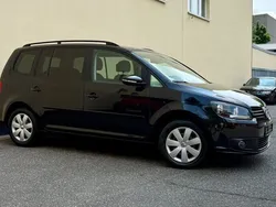Schwarz Gebraucht 2012 VW Touran Comfortline Van / Kleinbus | 9.690 € (Etwas zu teuer)