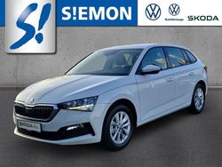 Weiss Gebraucht 2023 Skoda Scala Ambition Kleinwagen | 19.980 € (Fairer Preis)