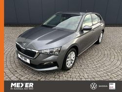 Graphitegrau metallic Gebraucht 2023 Skoda Scala Tour Kleinwagen | 19.890 € (Guter Preis)