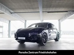 Schwarz Neu 2025 Porsche Cayenne Turbo E-Hybrid SUV | 204.743 €