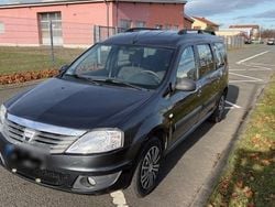 Blau Gebraucht 2011 Dacia Logan MCV Lauréate Kombi | 3.990 € (Fairer Preis)