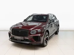 Rot Gebraucht 2024 Bentley Bentayga SUV | 240.790 € (Superpreis)