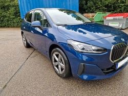Blau Gebraucht 2023 BMW 218 Active Tourer Luxury Line Van / Kleinbus | 23.900 € (Fairer Preis)