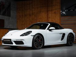 Weiß Gebraucht 2017 Porsche 718 Boxster Chrono Cabrio | 59.900 € (Teuer)
