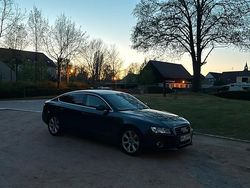 Grau Gebraucht 2011 Audi A5 Sportback Kleinwagen | 9.000 €