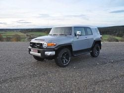 Schwarz Gebraucht 2022 Toyota FJ Cruiser SUV | 63.220 €