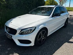 Weiß Gebraucht 2017 Mercedes C300 AMG line Limousine | 17.990 € (Fairer Preis)