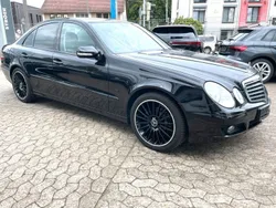 Schwarz Gebraucht 2008 Mercedes E200 Limousine | 7.600 € (Fairer Preis)